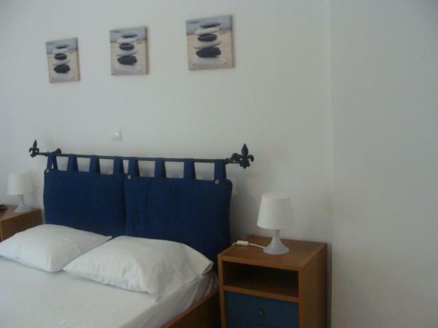 Iason Appartement Loútsa Buitenkant foto